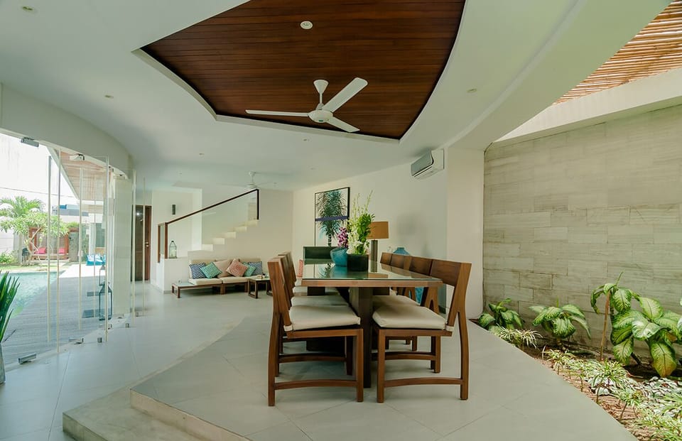 Spacious,Luxury 4Bedroom Villa,Seminyak"