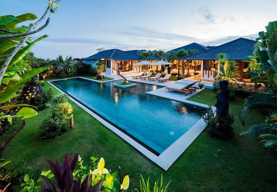 Balinese Style Luxury 3 Bedroom Villa