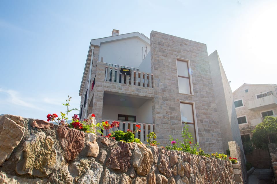 Mima Apartments.