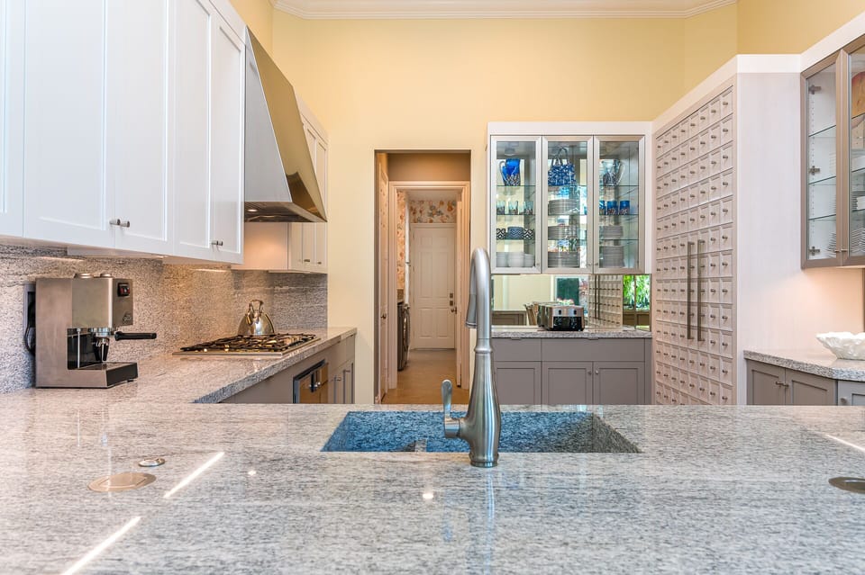 Open kitchen