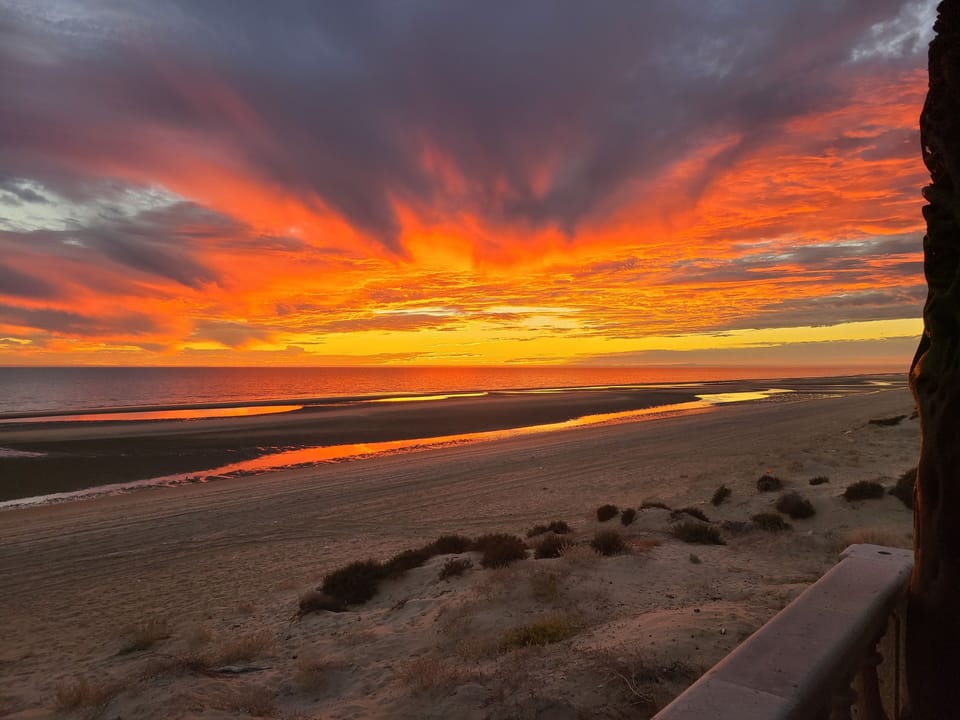 Sunsets perfect for Bridal photos.
Breathtaking beauty/serenity
