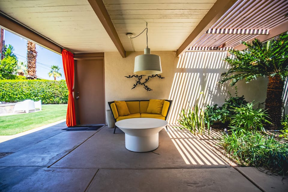 Garden like entrance
