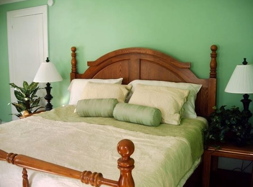 King Bedroom