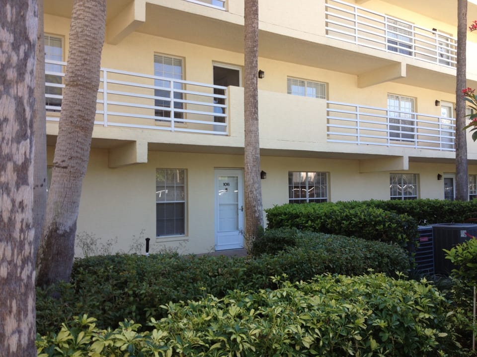 Entrance to 1016,
first floor condo. Carport in front of picture