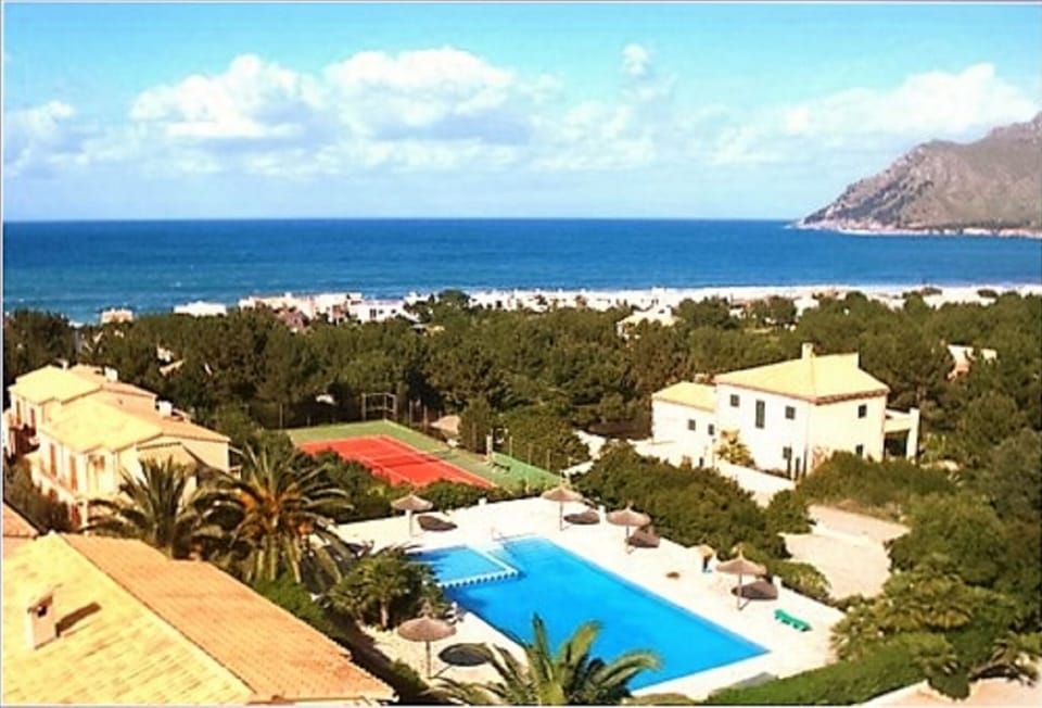 Pool and tennis court