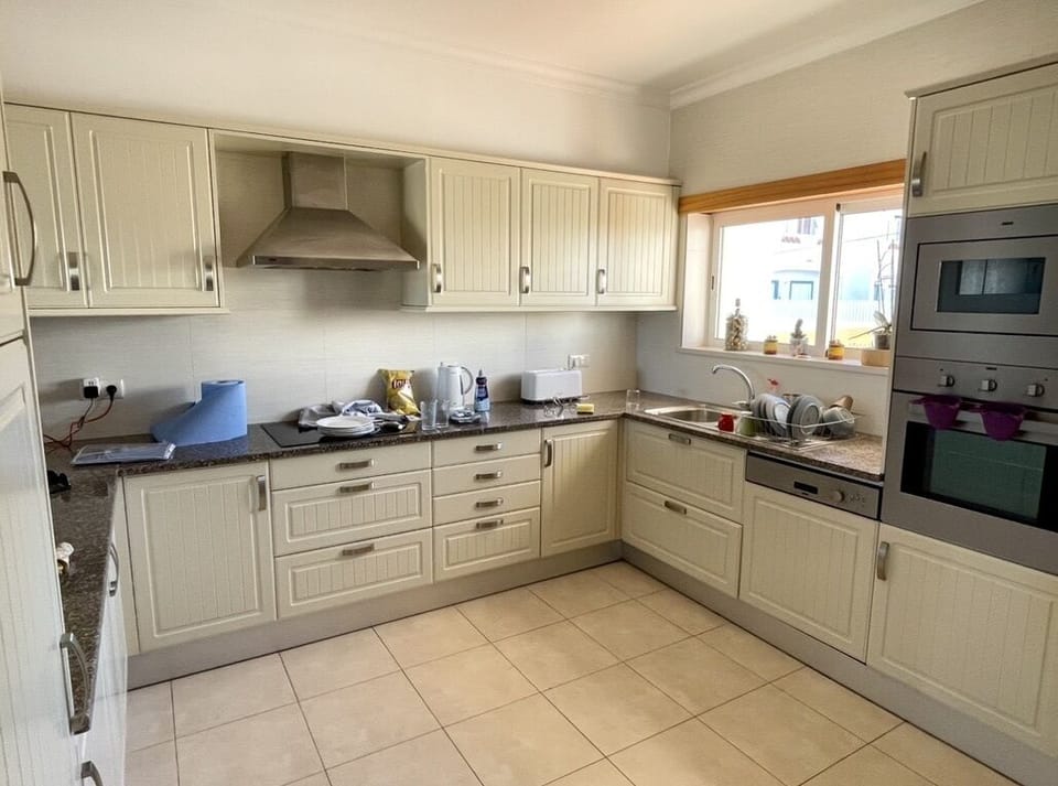 Fully Equipped Kitchen with a view over the village