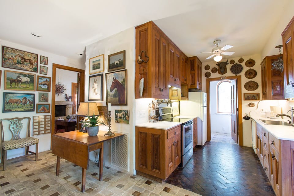 smokehouse kitchen and laundry room