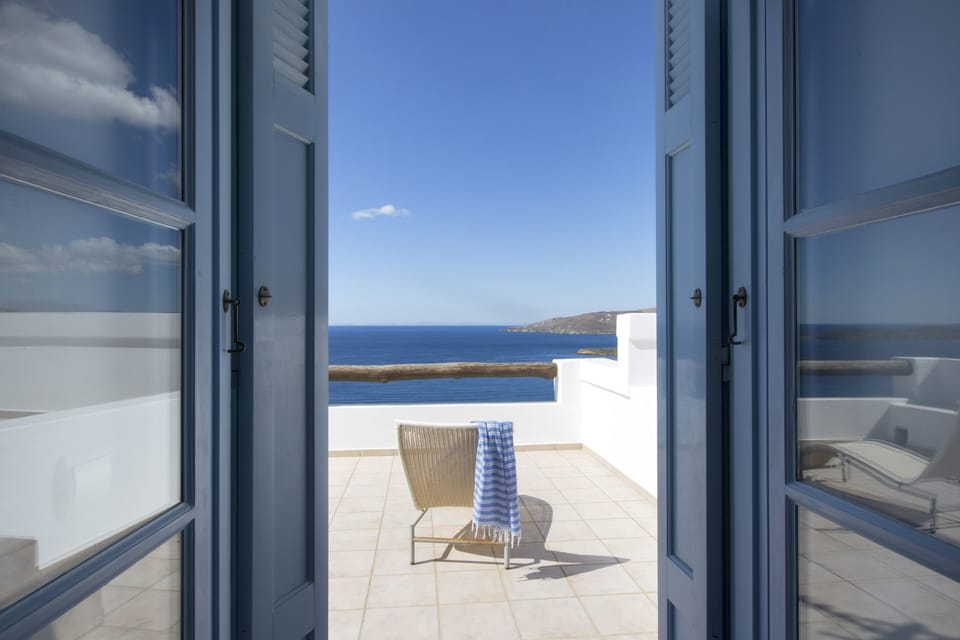Terrace views & sun lounger
