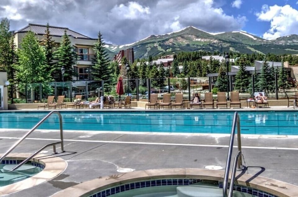 Pool and Hot Tub