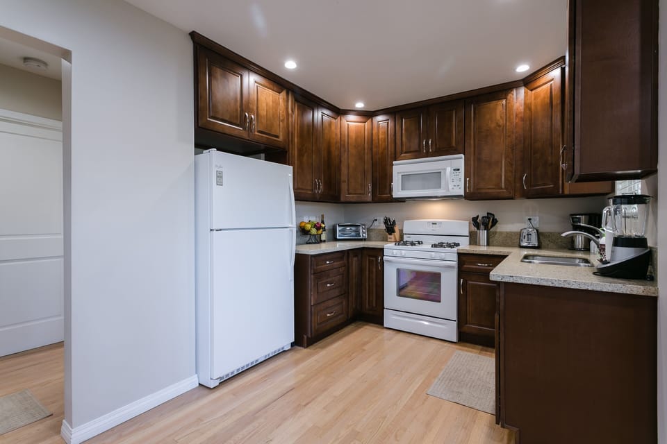 Spacious kitchen with everything you need and more