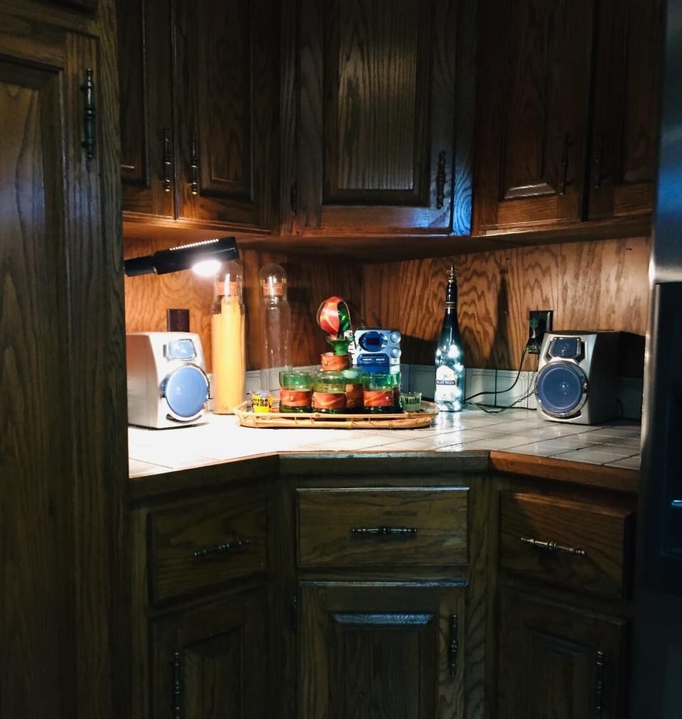 Kitchen Corner Cabinets