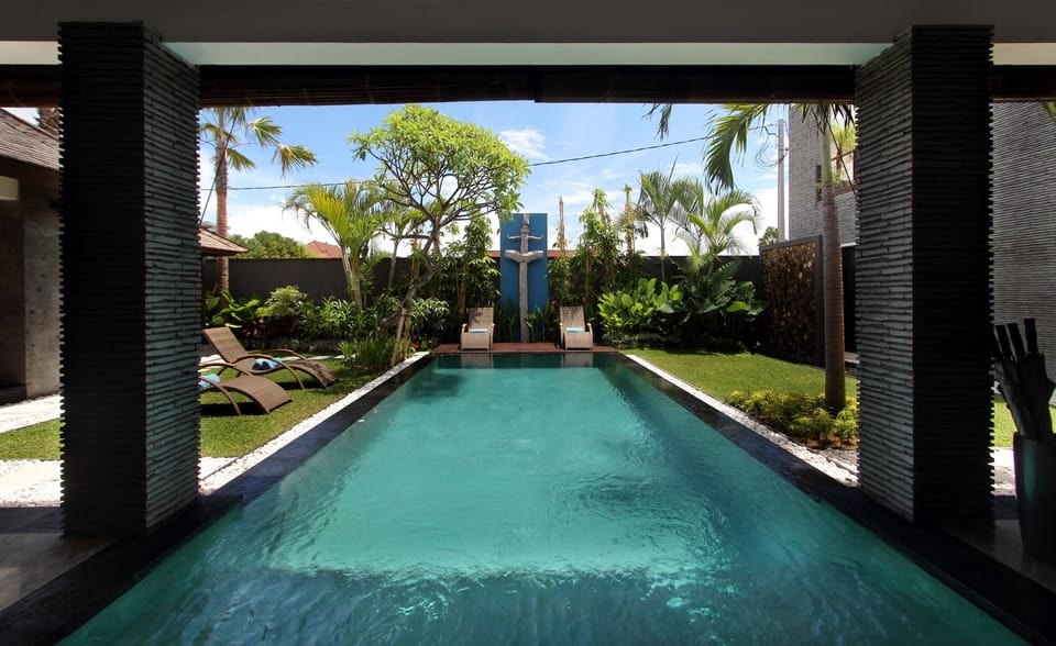 Anjali Blue 4 Bedroom Villa, Petitenget