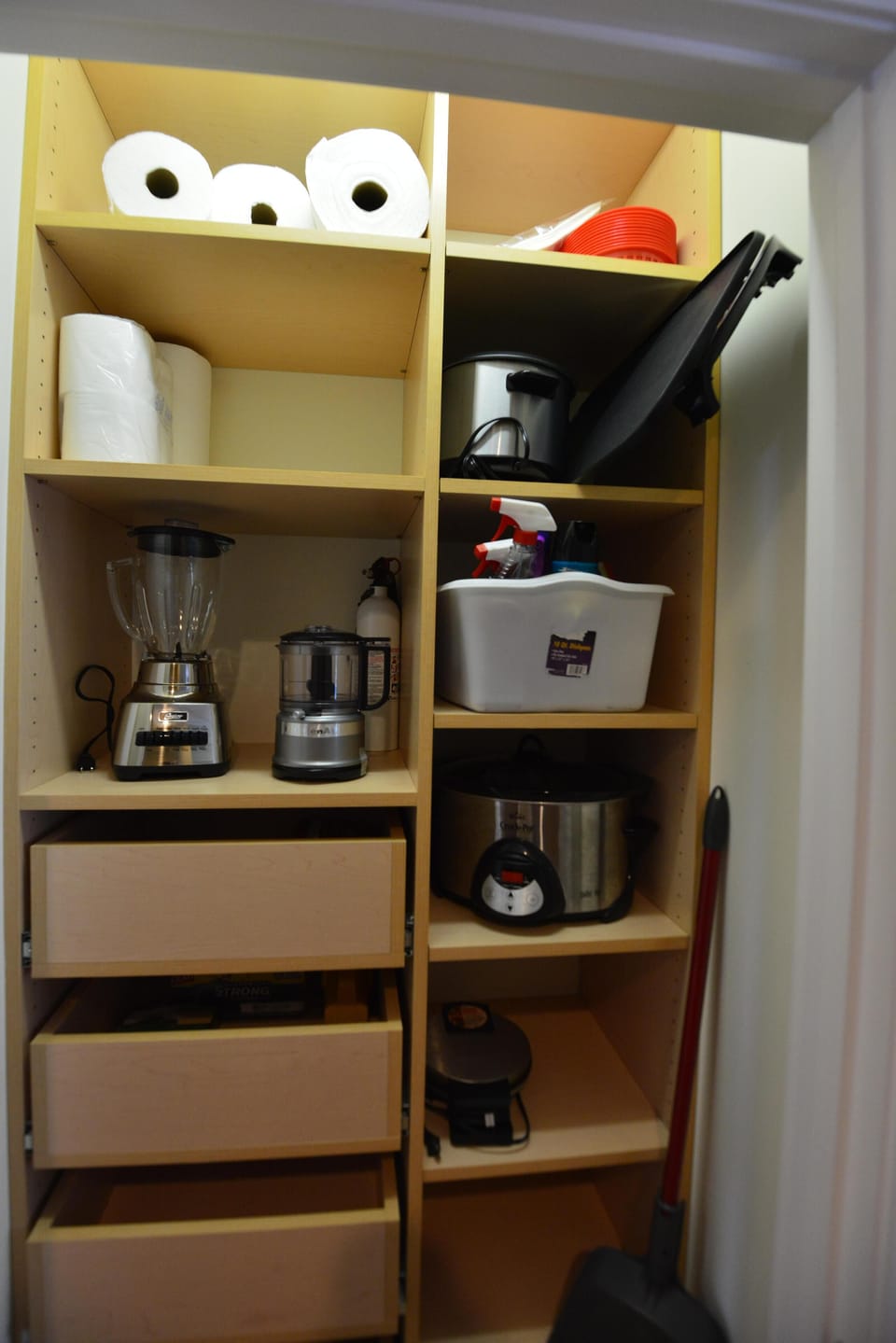 waffle maker, blender, food processor, crock pot, rice cooker and flat grill