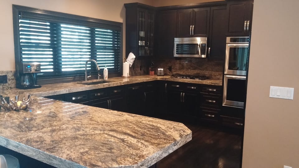 Kitchen- 100% remodeled brand new