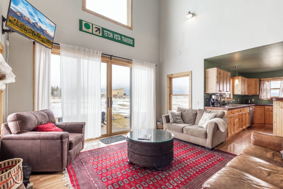 Relax together after a long day of hiking or mountain biking in the comfortable living area. 