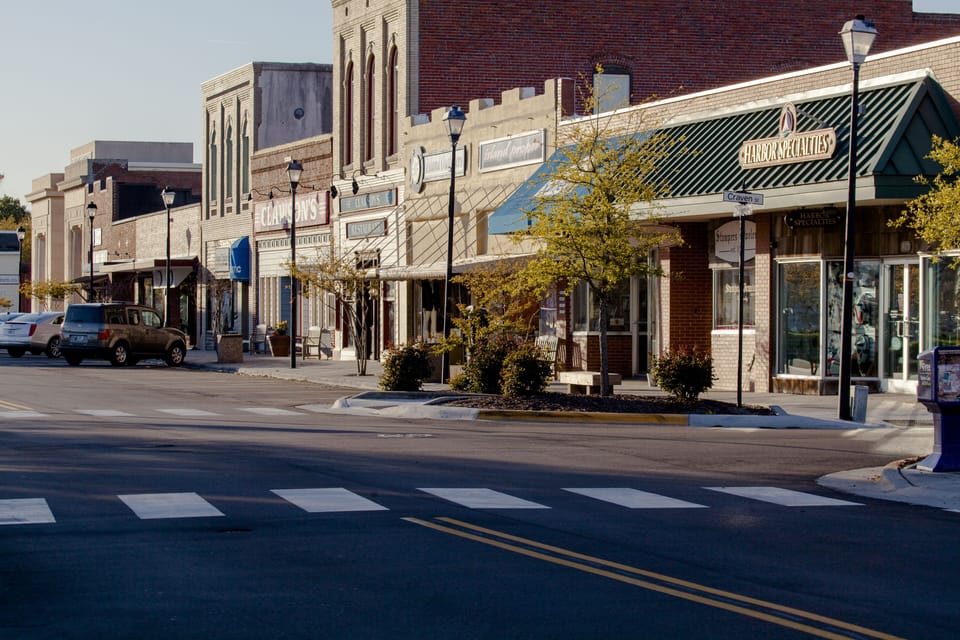 Downtown Beaufort Shopping ...