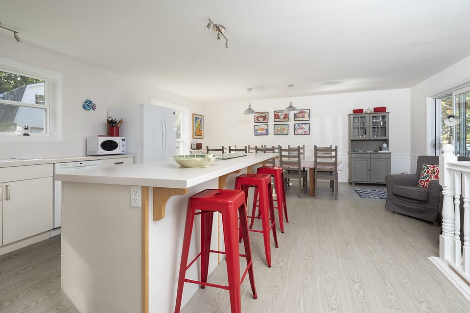 The kitchen is spacious and well equipped 