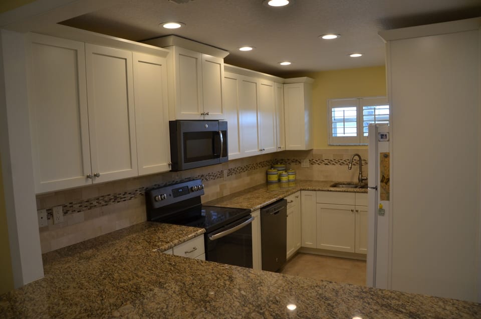 Kitchen (remodeled Fall 2017)