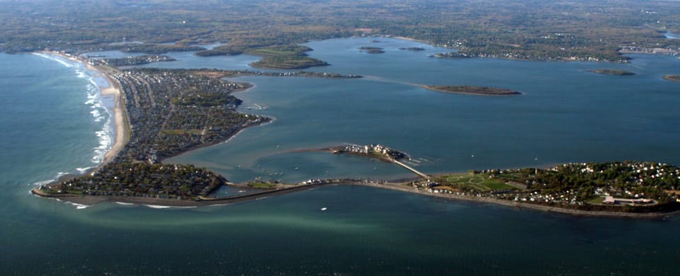 Scenic aerial view of Hull