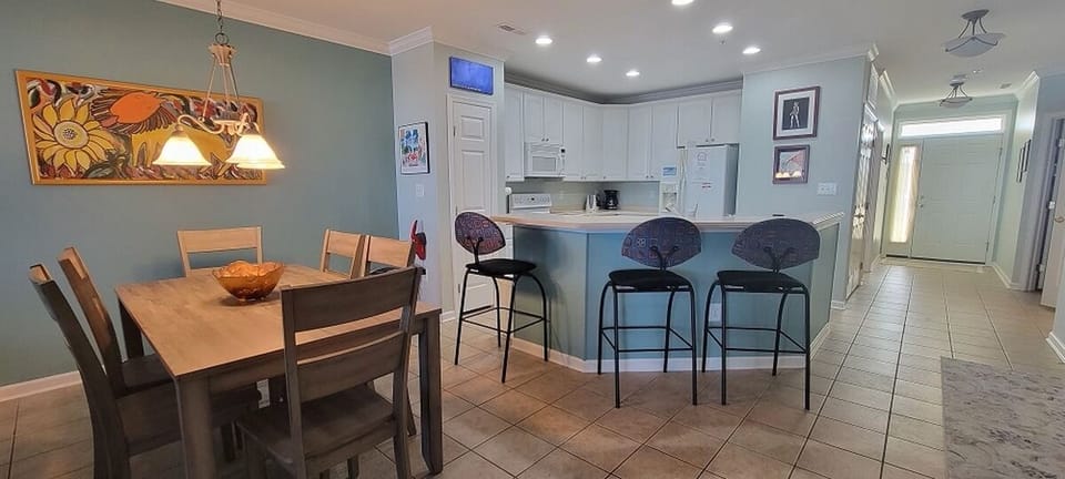 DINING-AREA