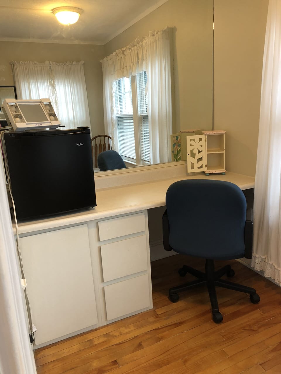 Bedroom Vanity