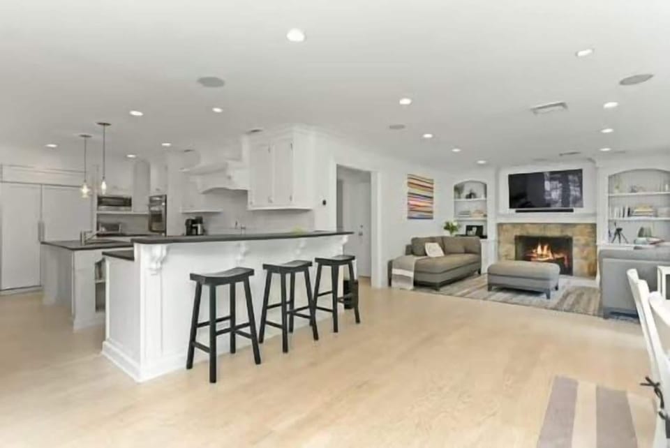 Kitchen & family room