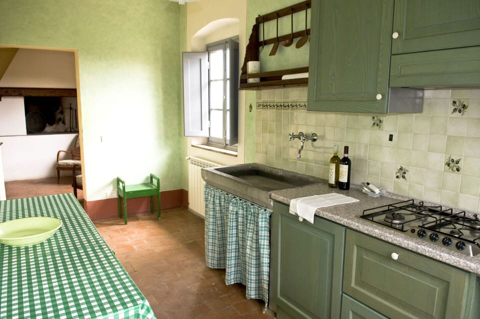 agriturismo-cabbiavoli-chianti-multiproperty-casa-marcello-pesco-kitchen