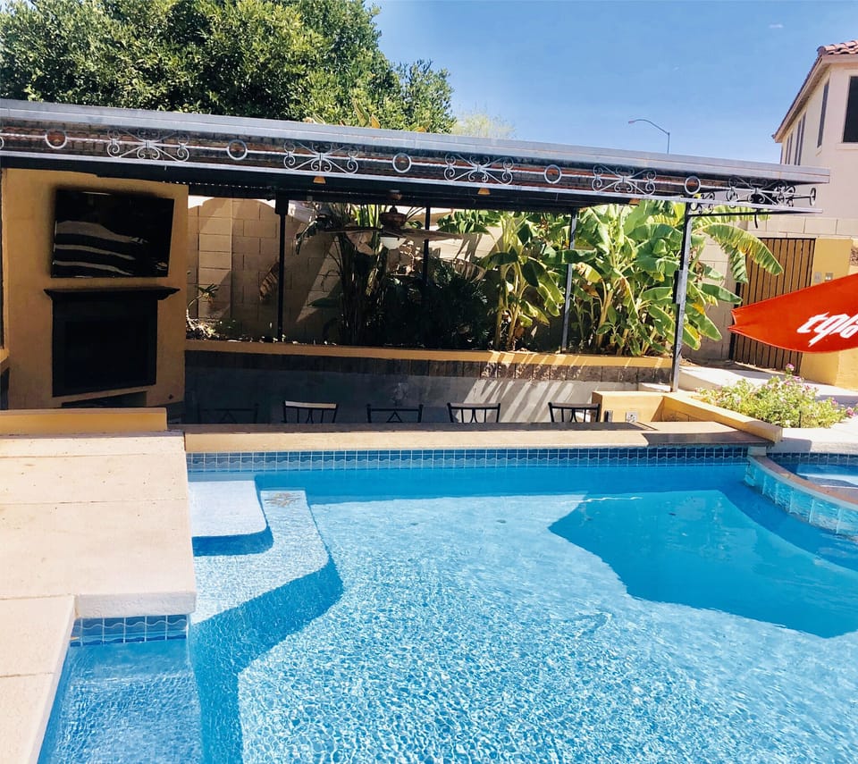 Swim up granite bar