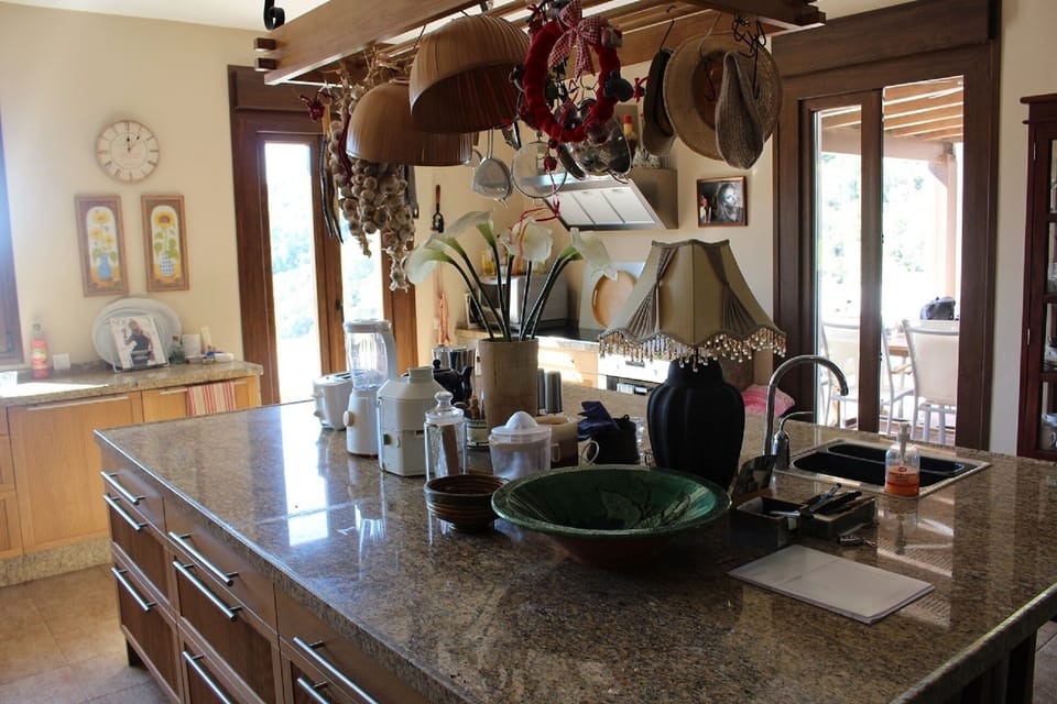 kitchen and middle island
