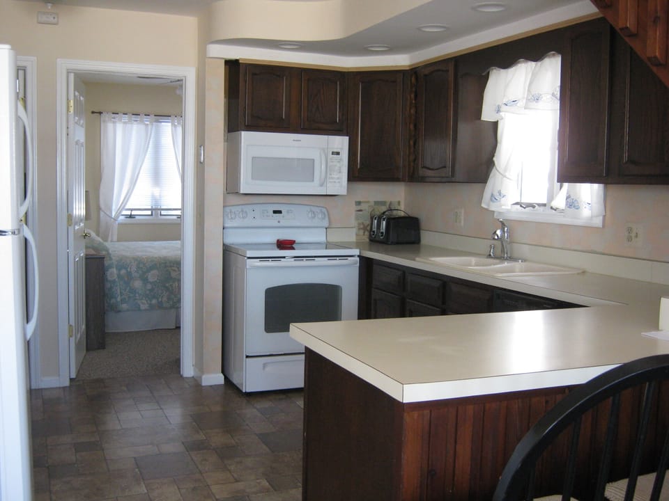 Well Equipment Kitchen 