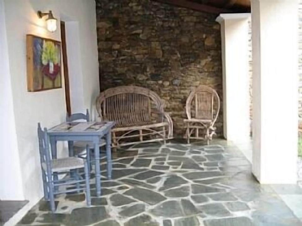 Veranda and seating area