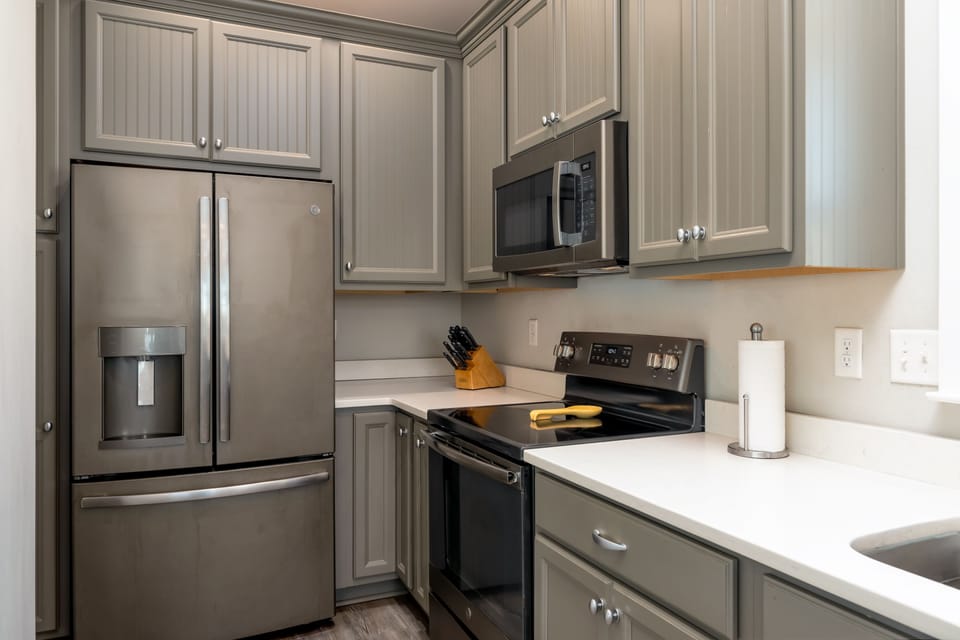 Island Time IV Stainless Appliances