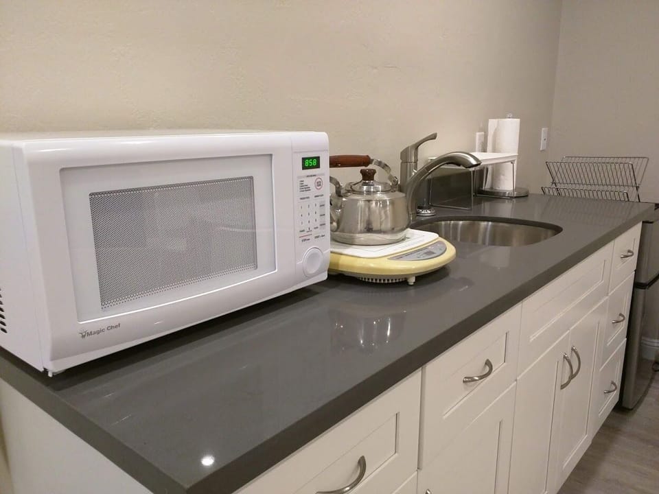 small kitchen 