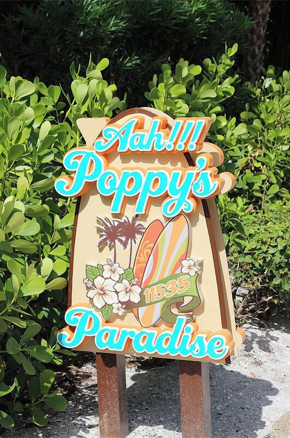 Aah!!! Poppy's Paradise