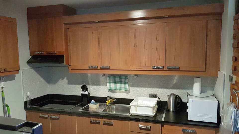 Brandnew luxury 2 BR BeachCondo 5 pools