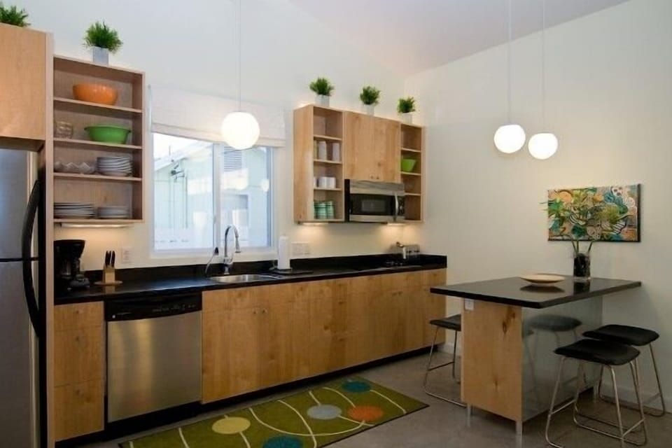 Open Modern Kitchen