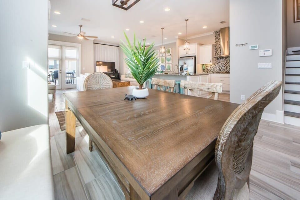Window Seating Included in Dining Table!