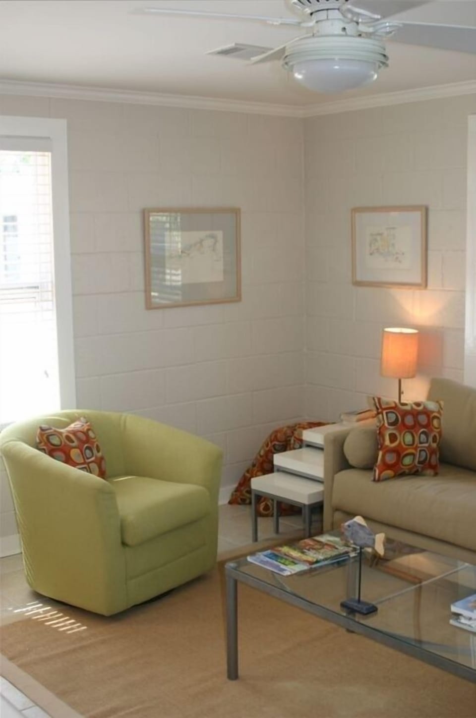 living room, sofa with 2 chairs
