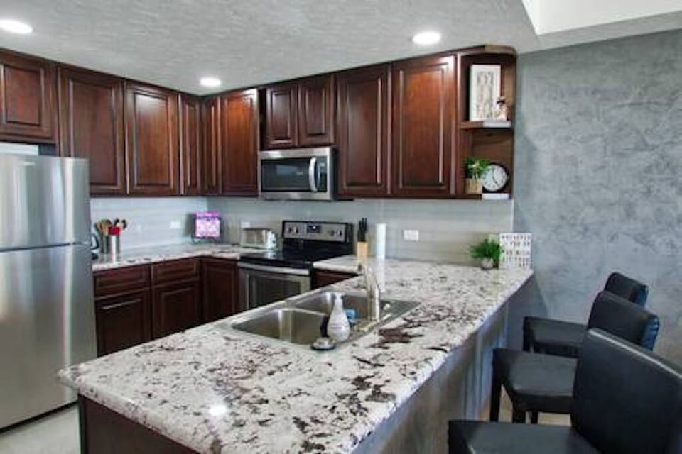 Fully equip Kitchen