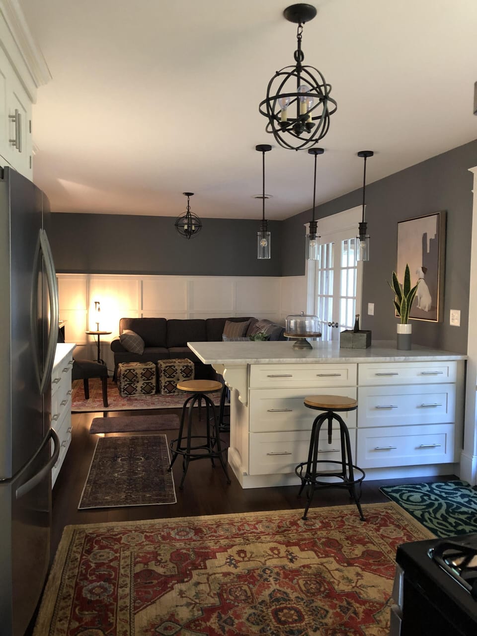 kitchen island seats 5 persons
