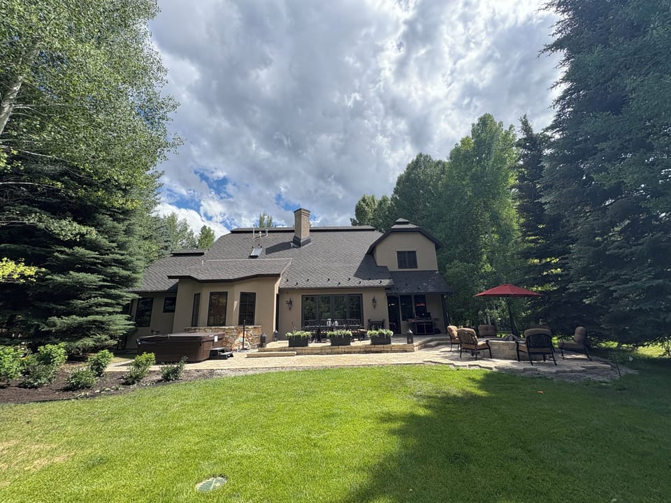 Spacious backyard