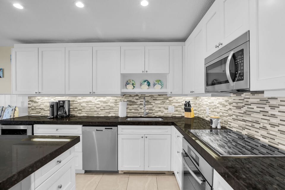 Fully equipped kitchen