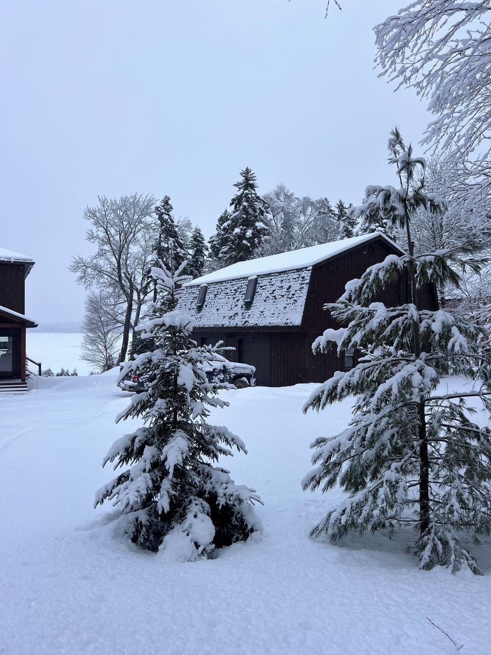 Directly on Moosehead Lake!  Rental is above the heated garage.  