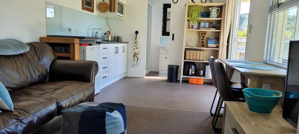 Living/Kitchen