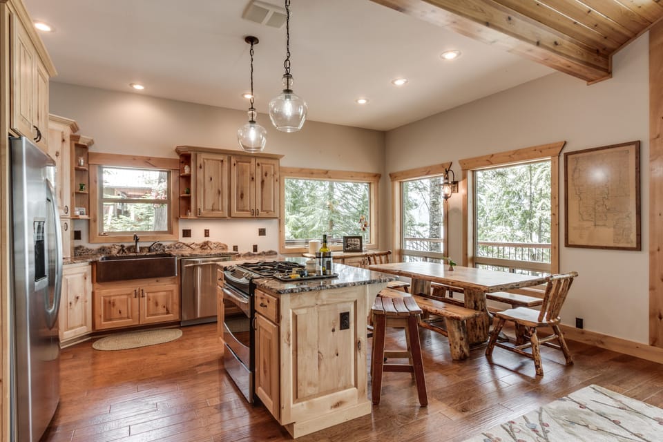 Kitchen and large eating areas main cabin