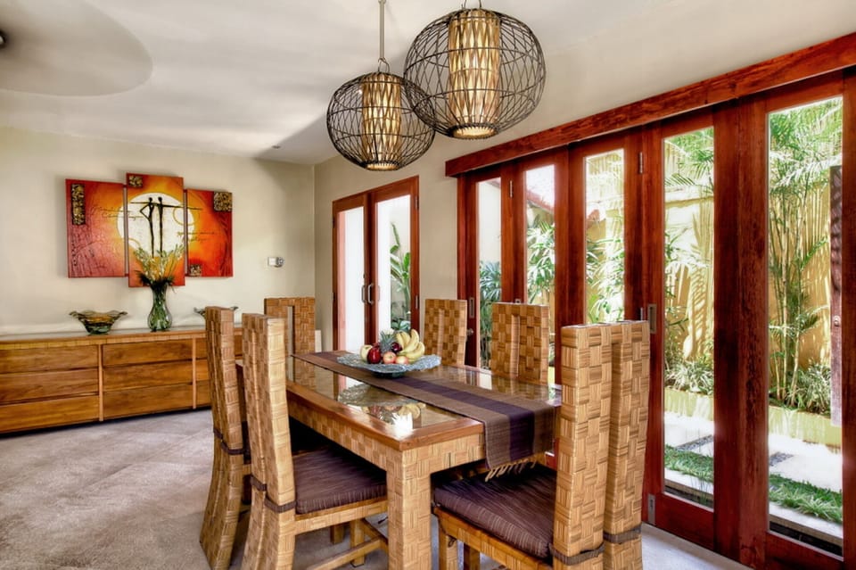 Two Storey Charming 3Bed Villa,Seminyak"