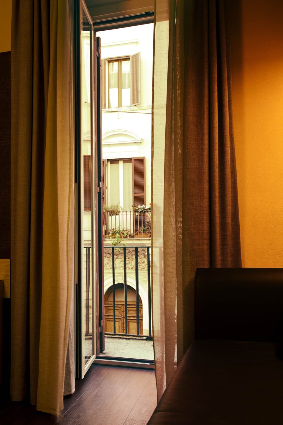 Corso, 12 - View on Via del Corso