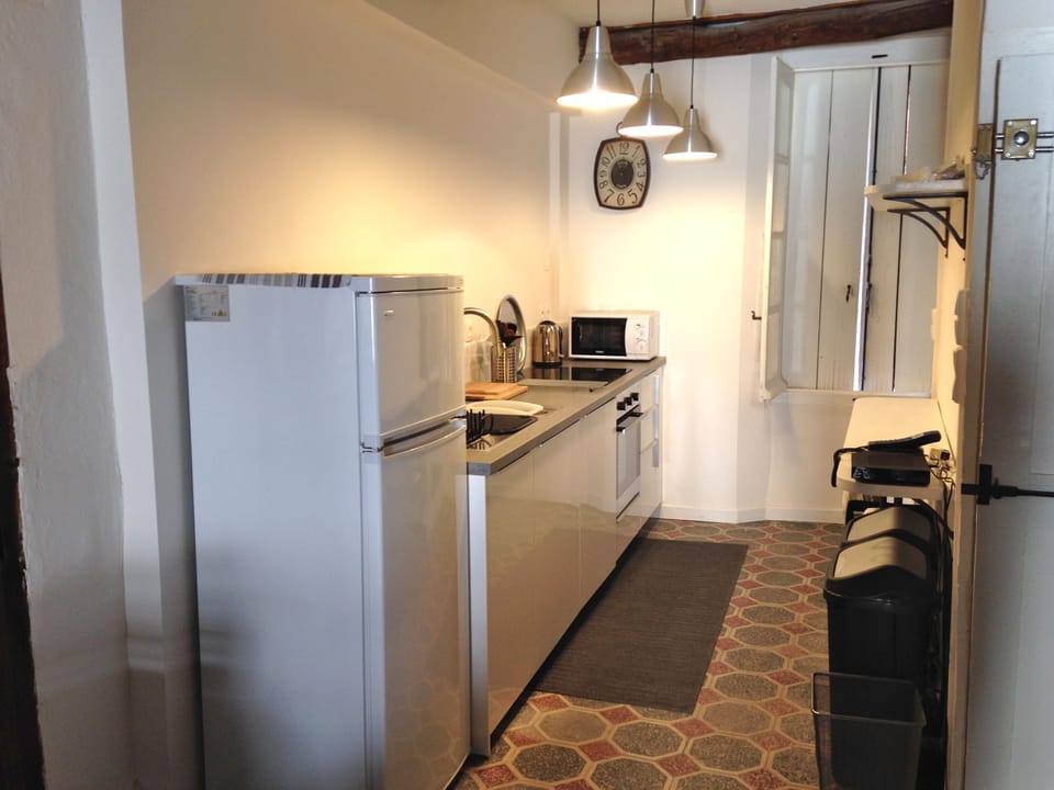 Modern kitchen