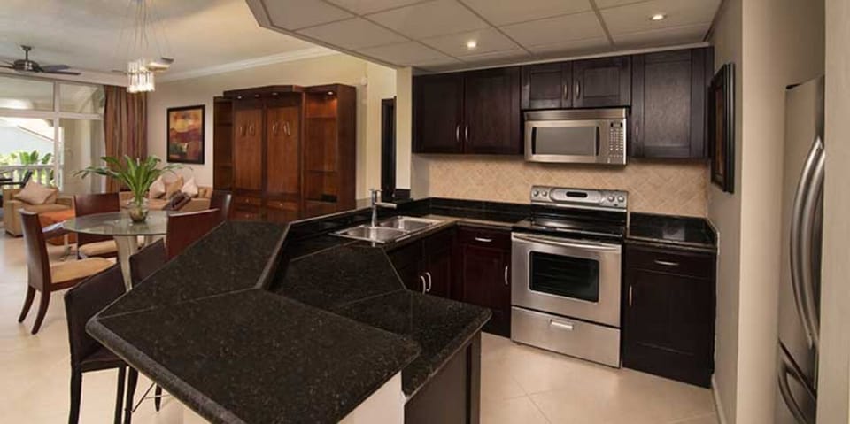 full kitchen in the unit