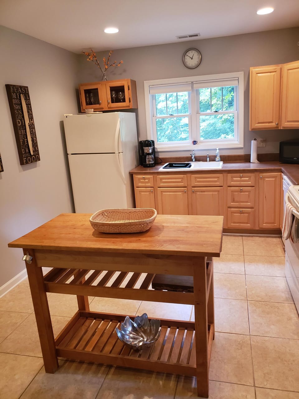 Fully equipped kitchen